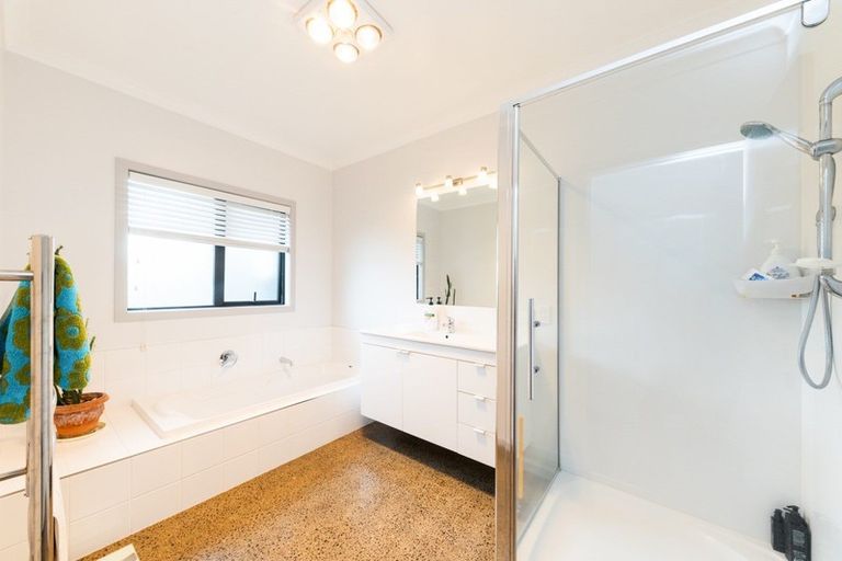 Photo of property in 22c Stonebridge Heights, Feilding, 4702