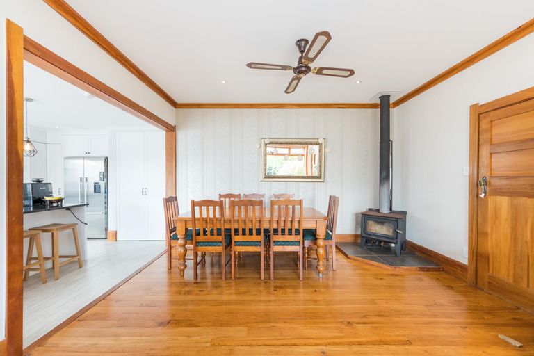 Photo of property in 61 Roy Street, Palmerston North, 4410