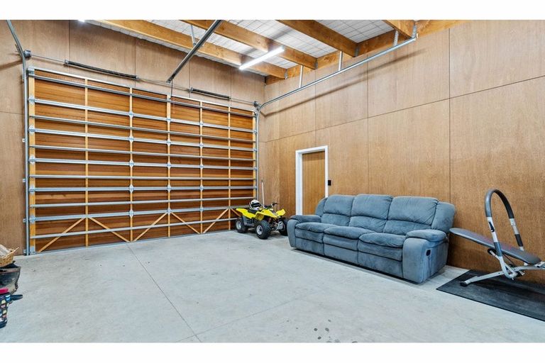 Photo of property in 390 Mill Road North, Myross Bush, Invercargill, 9876