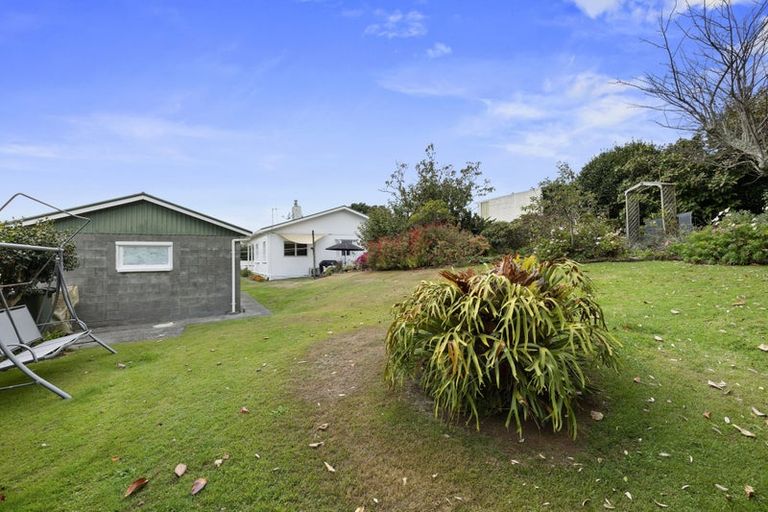 Photo of property in 62 Record Street, Fitzroy, New Plymouth, 4312