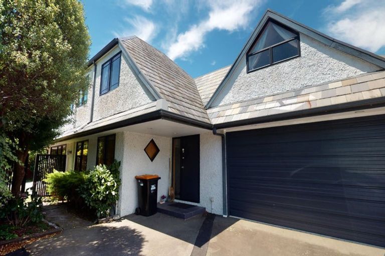 Photo of property in 502 College Street, Hokowhitu, Palmerston North, 4410
