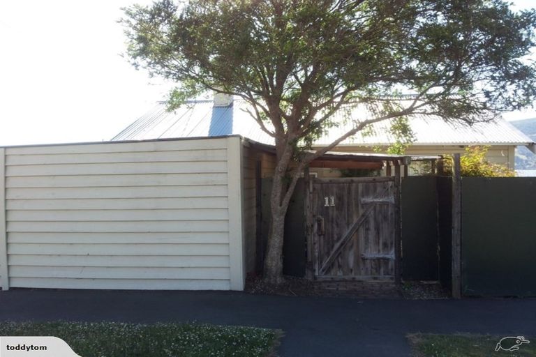 Photo of property in 11 Wharfdale Street, Macandrew Bay, Dunedin, 9014