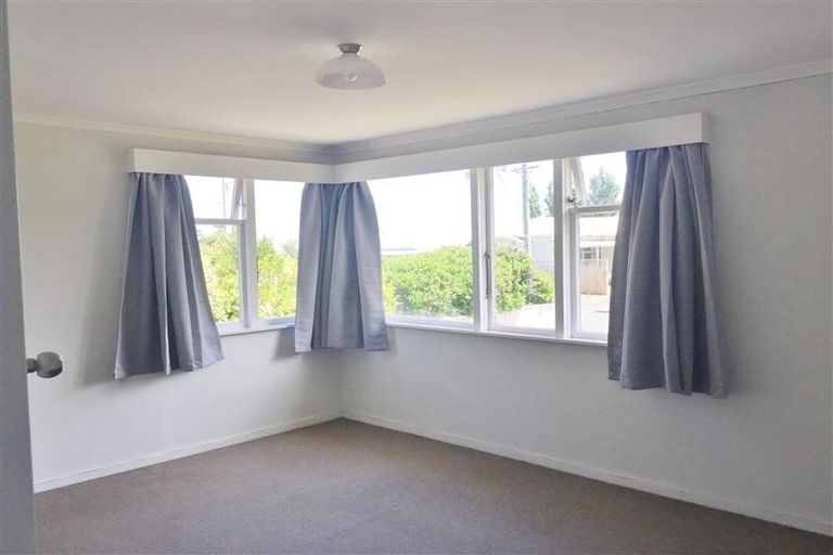 Photo of property in 1 Rawhiti Street, Dannevirke, 4930