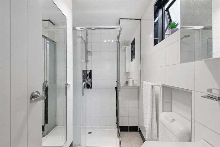 Photo of property in 1/167 Springfield Road, St Albans, Christchurch, 8014