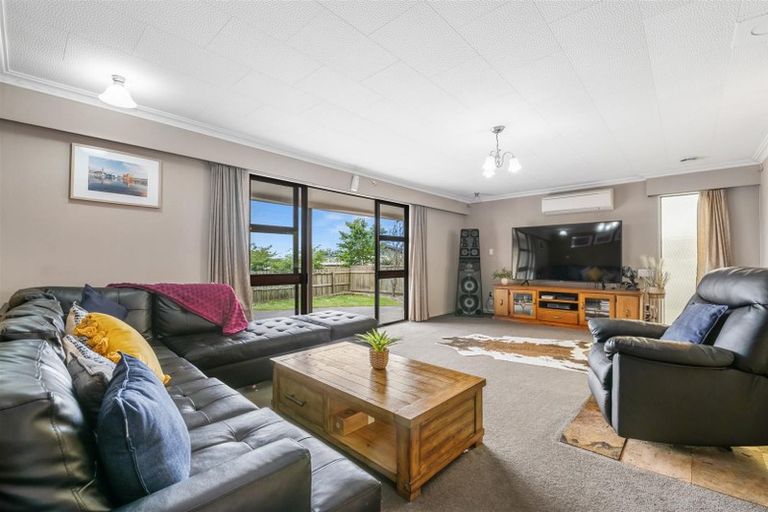 Photo of property in 17 Te Ana Place, Lynmore, Rotorua, 3010