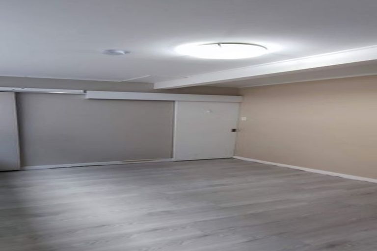 Photo of property in 4 Mills Road, Brooklyn, Wellington, 6021