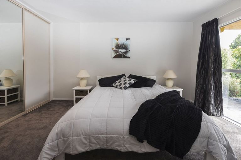 Photo of property in 238 Withells Road, Avonhead, Christchurch, 8042