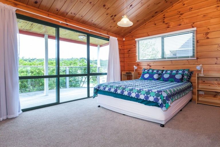 Photo of property in 121 Bambury Place, Onemana, Whangamata, 3691