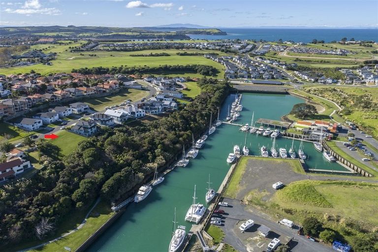 Photo of property in 82 Voyager Drive, Gulf Harbour, Whangaparaoa, 0930