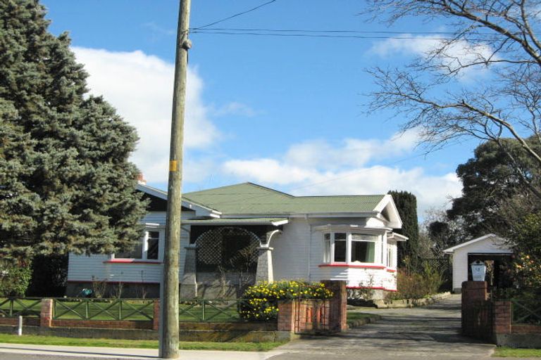 Photo of property in 12 Tavistock Road, Waipukurau, 4200