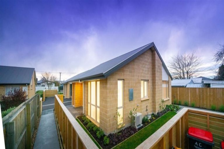 Photo of property in 32 Wembley Street, Sydenham, Christchurch, 8023