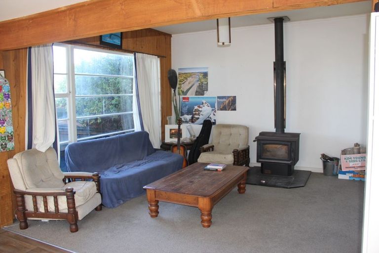 Photo of property in 318 Marine Parade, New Brighton, Christchurch, 8061