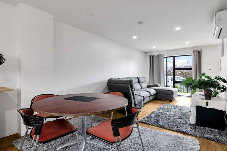 Photo of property in 1d Churchill Avenue, Manurewa, Auckland, 2102