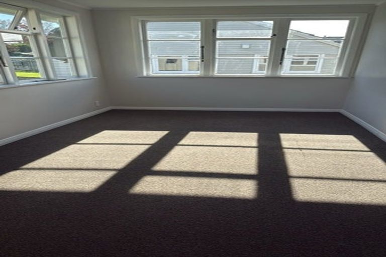 Photo of property in 5 Marsden Street, Hauraki, Auckland, 0622