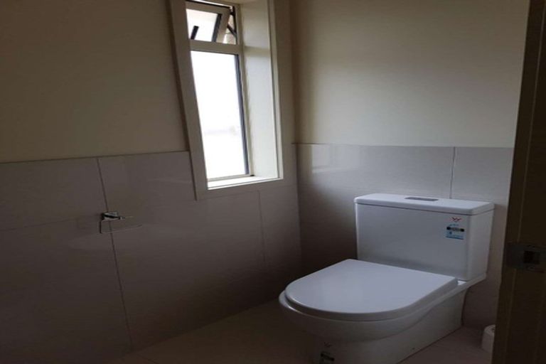 Photo of property in 8 Nottingham Drive, Hamilton East, Hamilton, 3216