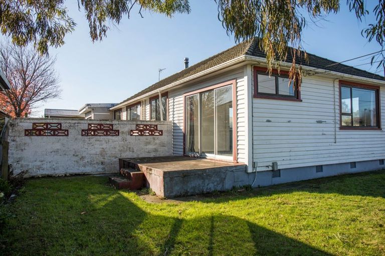 Photo of property in 1 Okeover Street, Woolston, Christchurch, 8062