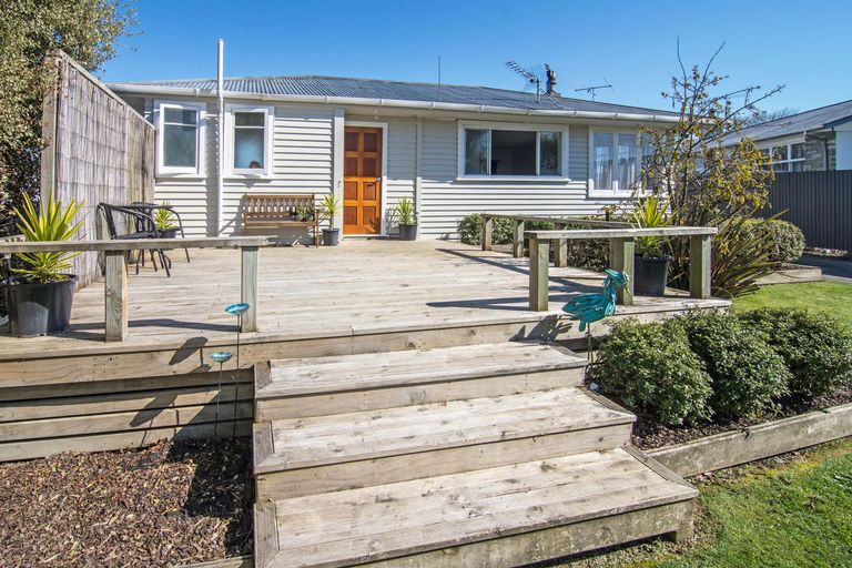 Photo of property in 14 Wavell Crescent, Lansdowne, Masterton, 5810