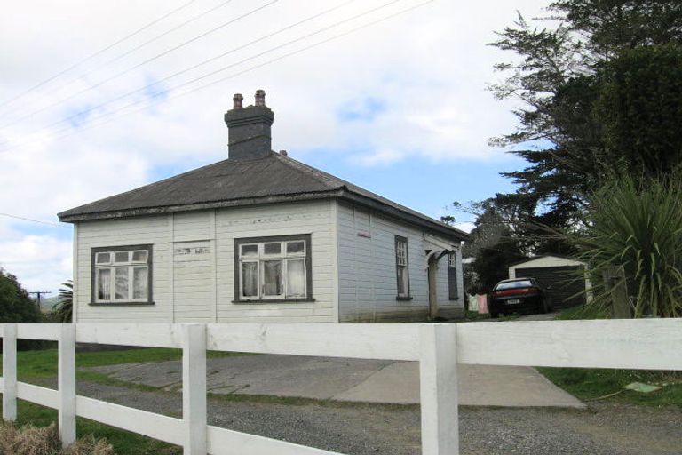 Photo of property in 10 Montaine Place, Maungaturoto, 0520