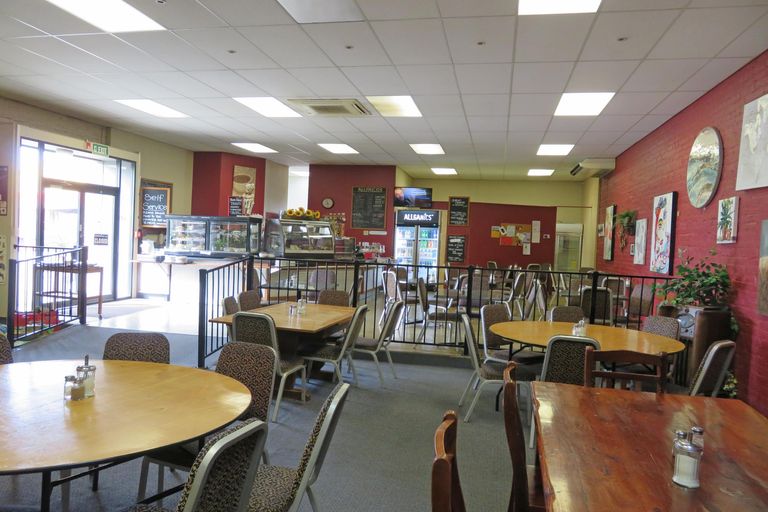 Photo of property in 57 Vine Street, Mangere East, Auckland, 2024