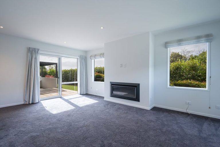 Photo of property in 16 Concordia Drive, Richmond, 7020