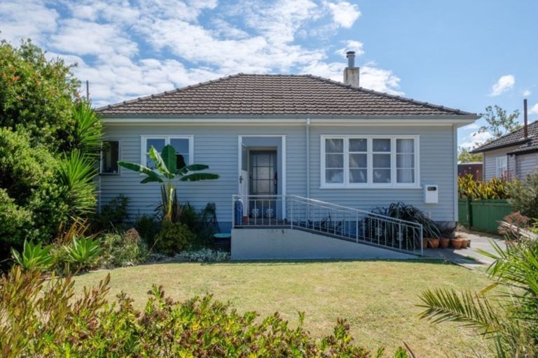 Photo of property in 175 Roebuck Road, Gisborne, 4010