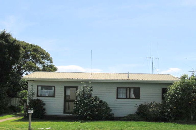 Photo of property in 1263 Papamoa Beach Road, Papamoa Beach, Papamoa, 3118