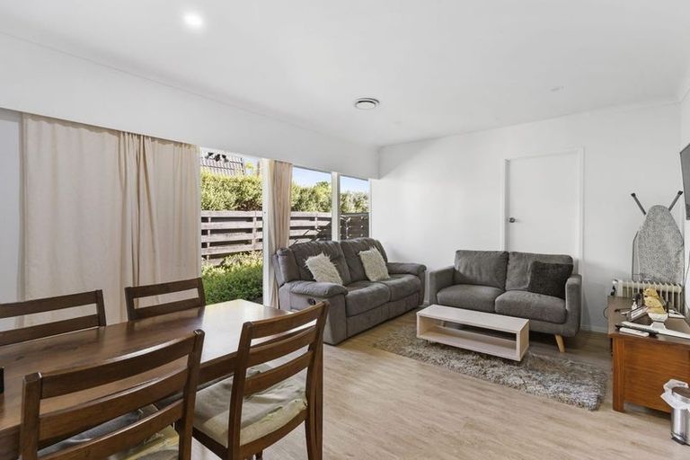 Photo of property in 3/24 Central Avenue, Papatoetoe, Auckland, 2025