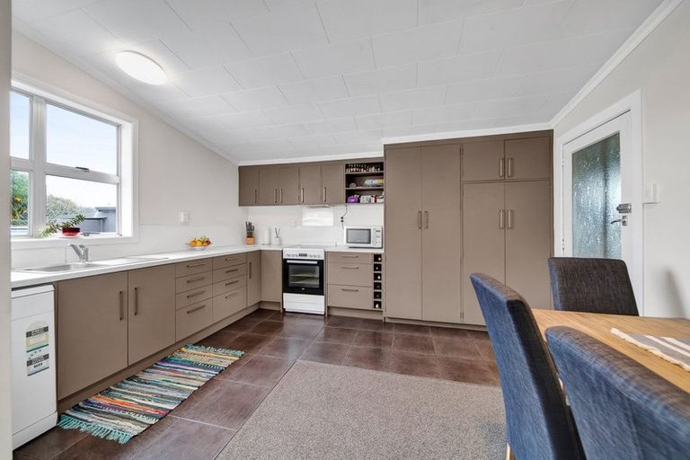 Photo of property in 48 Puriri Street, Hawera, 4610