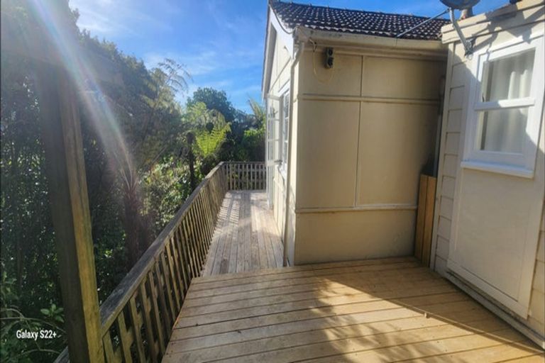 Photo of property in 9 Rangitoto Terrace, Milford, Auckland, 0620