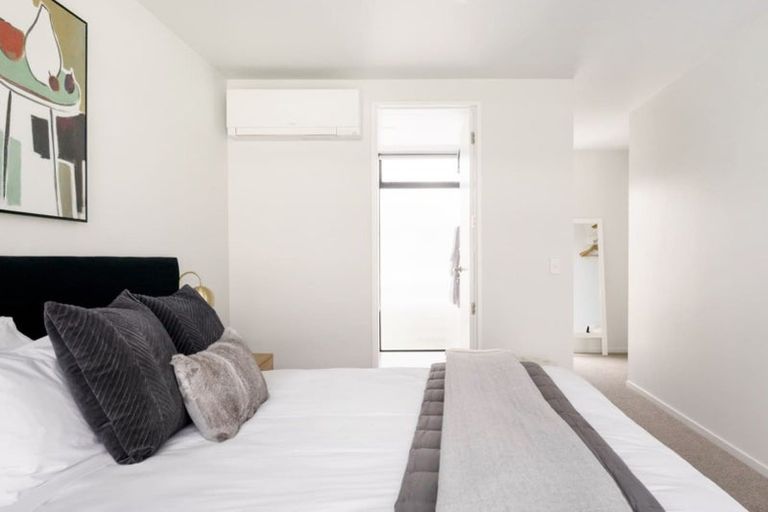 Photo of property in 2/22 Peterborough Street, Christchurch Central, Christchurch, 8013