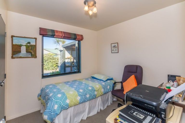 Photo of property in 50 Kent Avenue, Waitarere Beach, Levin, 5510