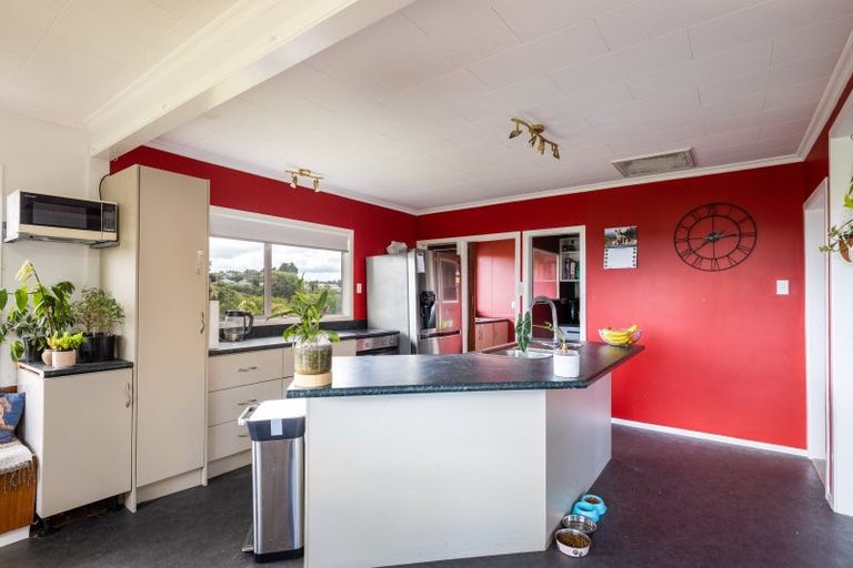 Photo of property in 5h Pembroke Street, Westown, New Plymouth, 4310