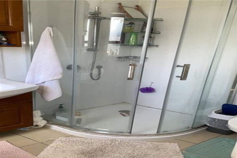 Photo of property in 51 Pinedale Place, Henderson, Auckland, 0610