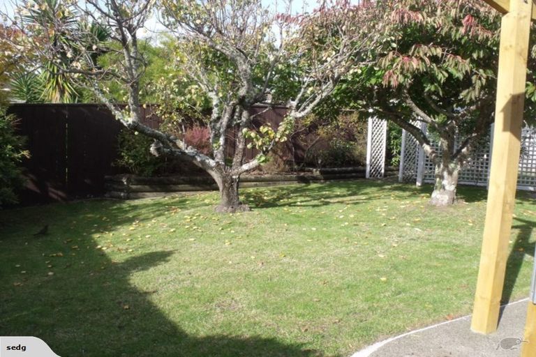 Photo of property in 6 Saint James Court, Paraparaumu, 5032