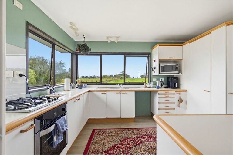 Photo of property in 140 Craig Road, Pollok, Waiuku, 2683