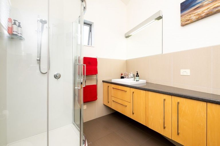 Photo of property in 17b Kopanga Road, Havelock North, 4130