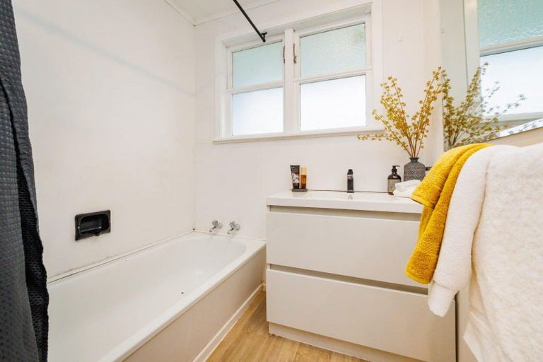 Photo of property in 1 Ventura Grove, Bulls, 4818