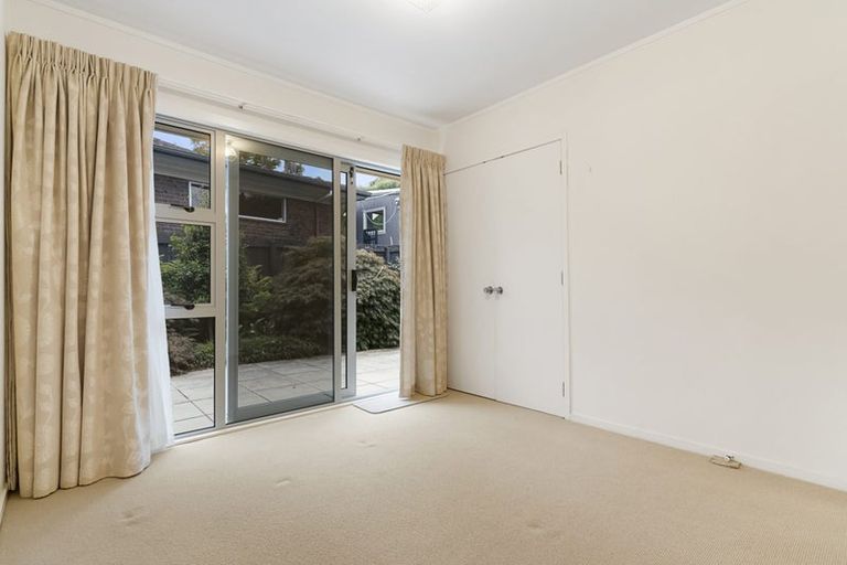 Photo of property in 9 Argo Drive, Half Moon Bay, Auckland, 2012