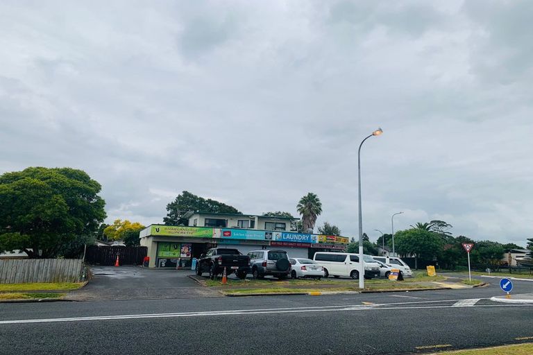 Photo of property in 37 Sharland Avenue, Manurewa, Auckland, 2102