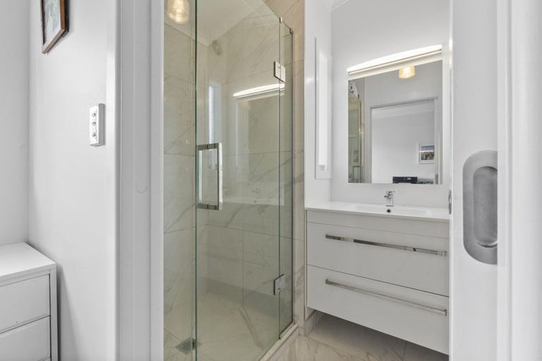 Photo of property in 3 Saint Olpherts Avenue, Hamilton East, Hamilton, 3216