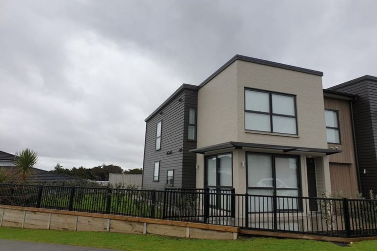 Photo of property in 45 Matairangi Avenue, Totara Heights, Auckland, 2105
