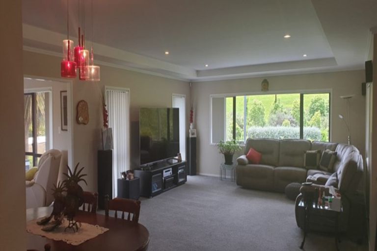 Photo of property in 139 Dunn Road, Ararimu, Drury, 2579