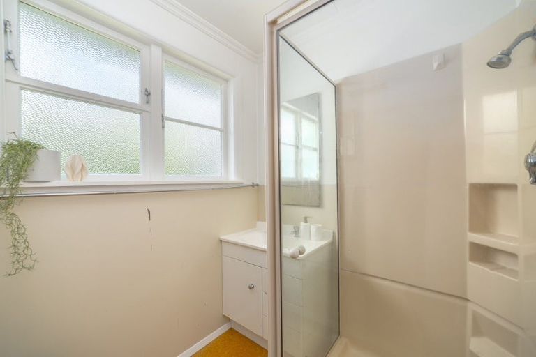 Photo of property in 20 William Benton Street, Featherston, 5710