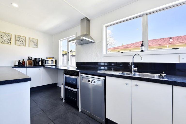 Photo of property in 1/16 Newall Avenue, Stoke, Nelson, 7011