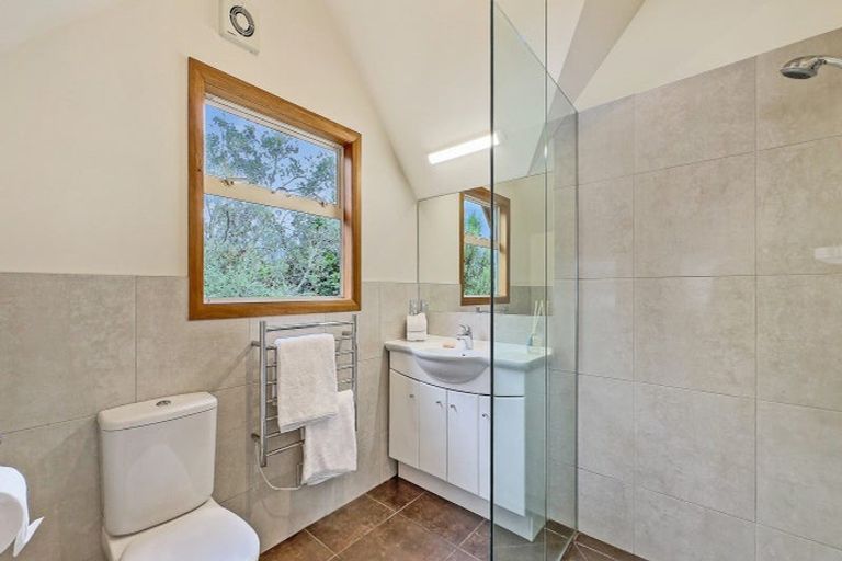 Photo of property in 22 Aileen Place, Whangamata, 3691