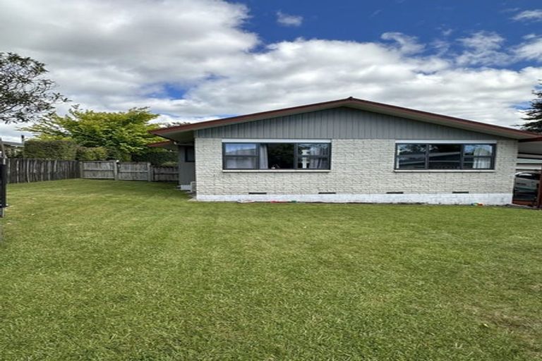 Photo of property in 20 Hapi Street, Pomare, Rotorua, 3015