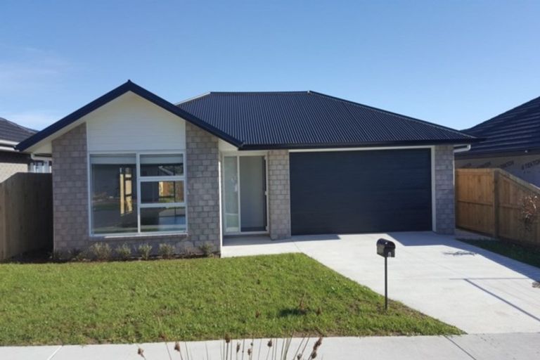 Photo of property in 6 Rainsford Road, Pukekohe, 2120