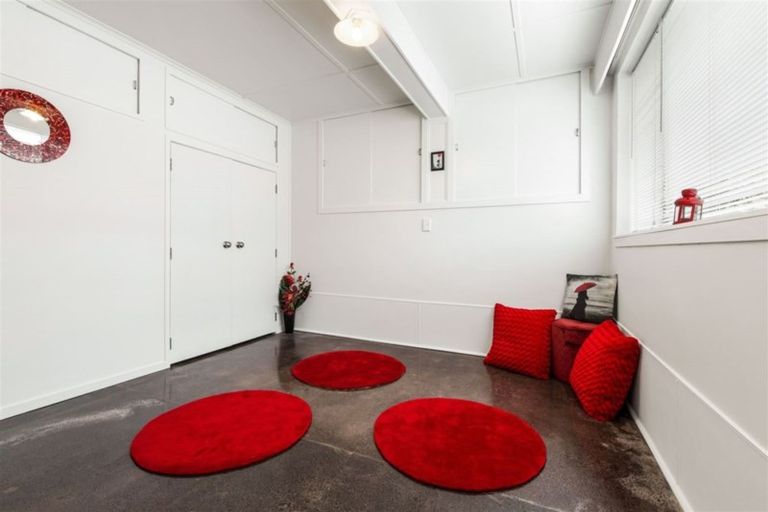 Photo of property in 14 Daytona Road, Henderson, Auckland, 0610