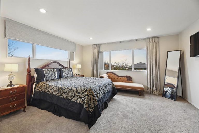 Photo of property in 96 Babich Road North, Ranui, Auckland, 0612