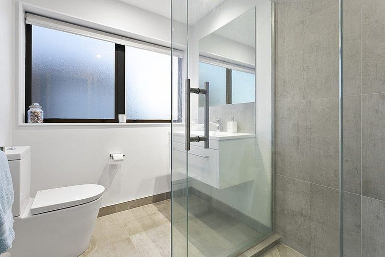 Photo of property in 11 Glenae Lane, Hobsonville, Auckland, 0618